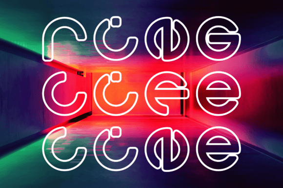 Ringlifeline: A Versatile Display Font for Web Design